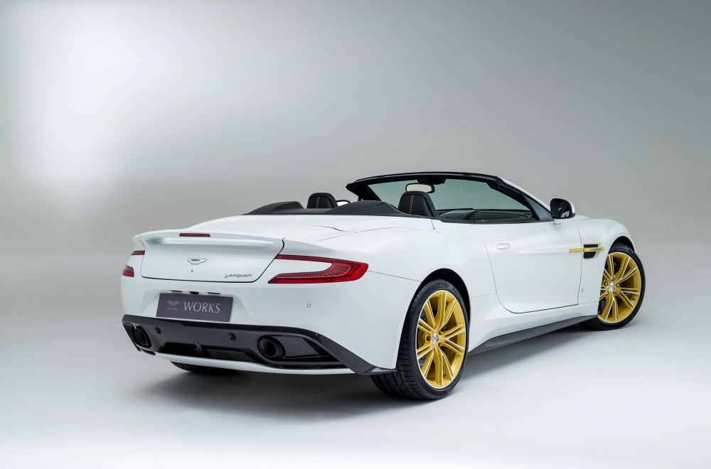 Limitowany Vanquish na sześćdziesiąte urodziny Aston Martin Works