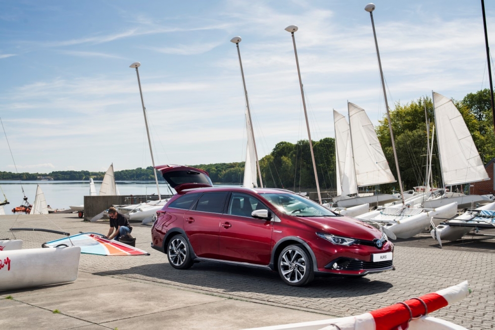 Nowe kombi Auris Touring Sports Freestyle i gama modelowa Aurisa 2018