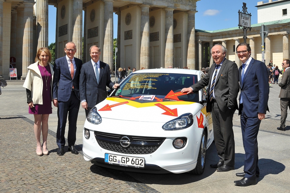 Opel Adam świeci przykładem