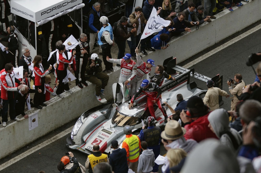 Nocna zmiana Audi w Le Mans 