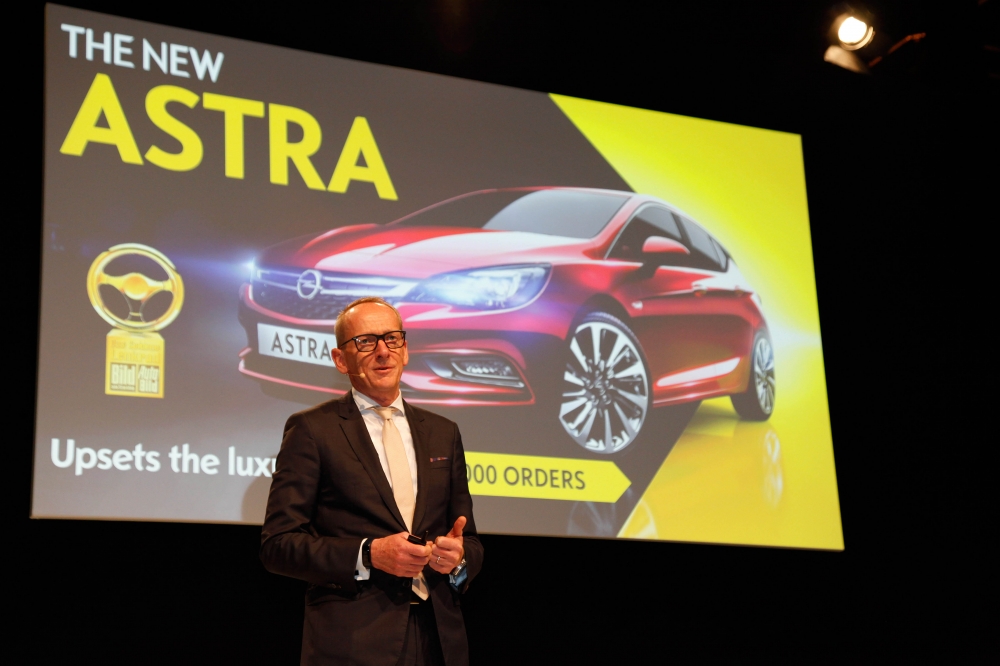 Najlepsi europejscy dealerzy marki Opel z wizytą w Russelsheim