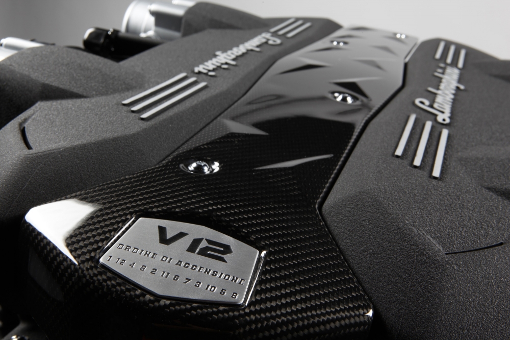 Nowe V12 od Lamborghini 