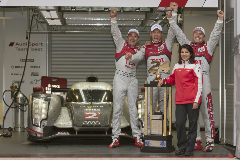 Spojrzenie w przeszłość: Le Mans 2011, zwycięstwo samotnych wojowników