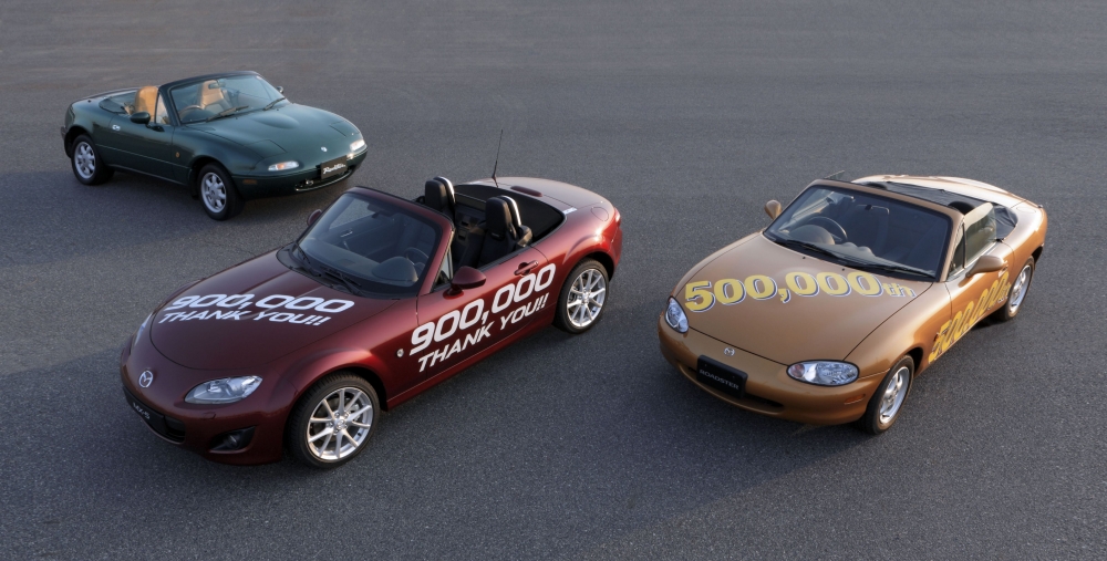 900 000 egzemplarzy Mazdy MX-5