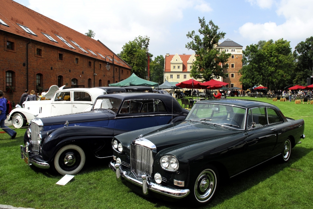 Zabytkowe Volkswageny na Motoclassic Wrocław
