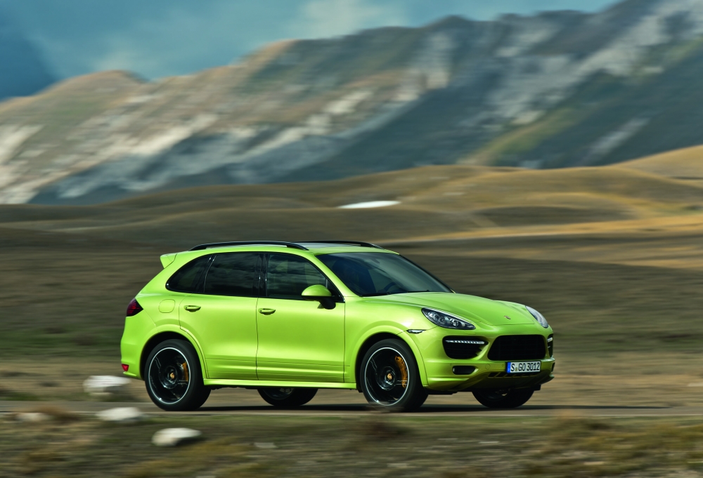 Nowe Porsche Cayenne GTS: osiągi drugiej generacji