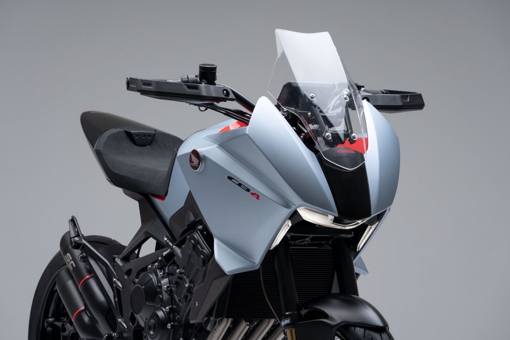 Model CB4X zaprezentowany z dumą na targach EICMA przez rzymskie centrum badawczo-rozwojowe Hondy