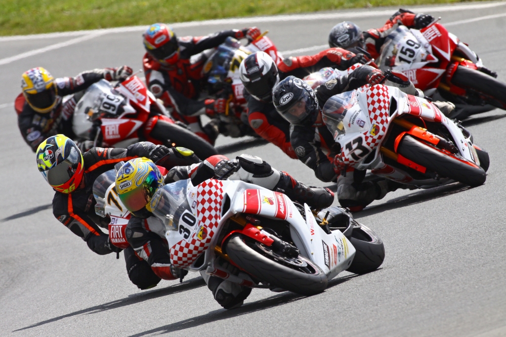 Pedrosa wygrywa na Sachsenringu, wyśmienity powrót Rossiego