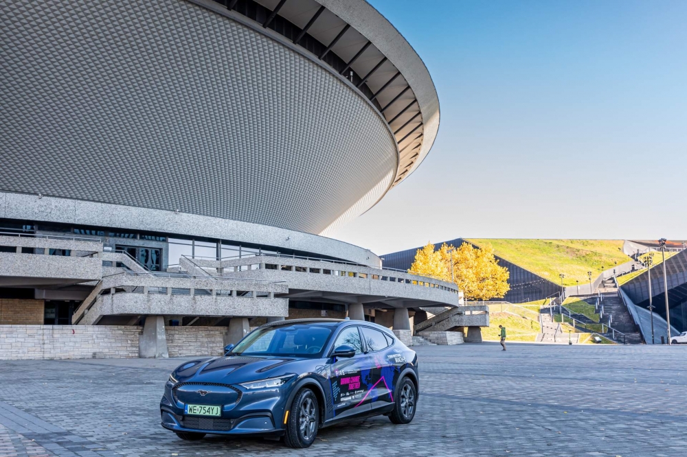 10 000 kilometrów elektrycznym Fordem. Mustang Mach-E w drodze na szczyt klimatyczny COP26