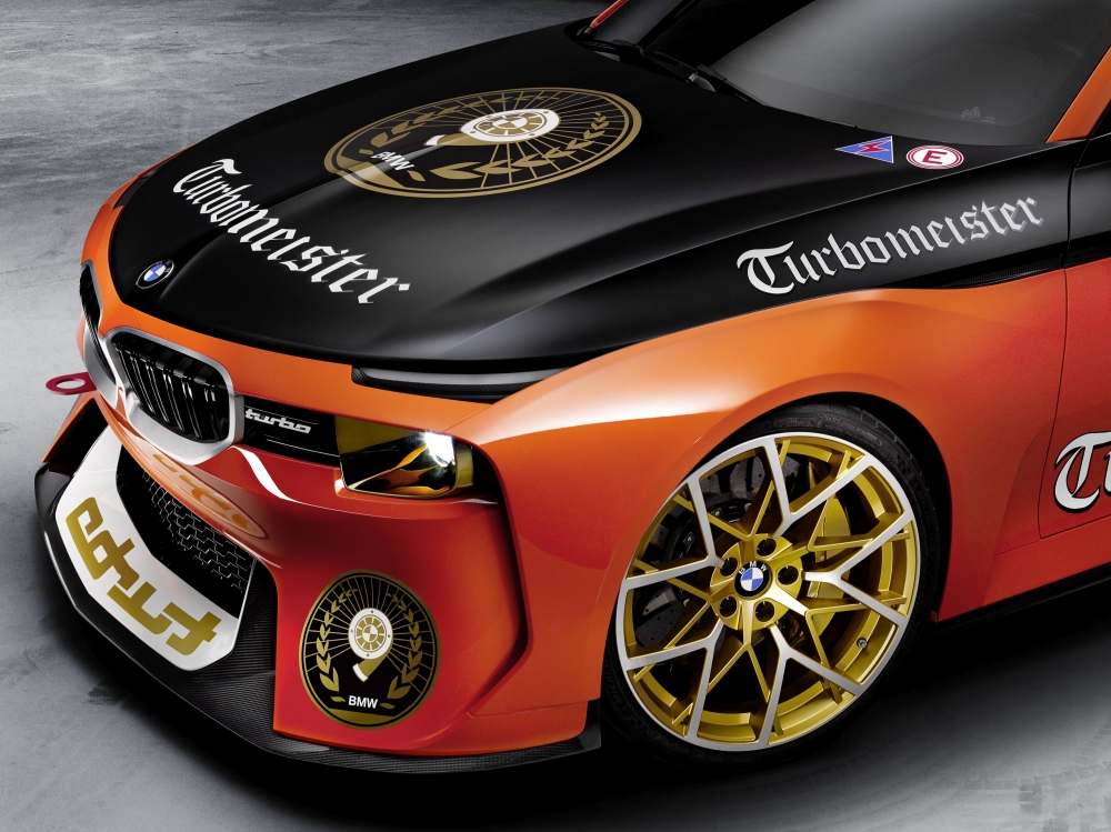 BMW 2002 Hommage świętuje narodziny auta z turbosprężarką