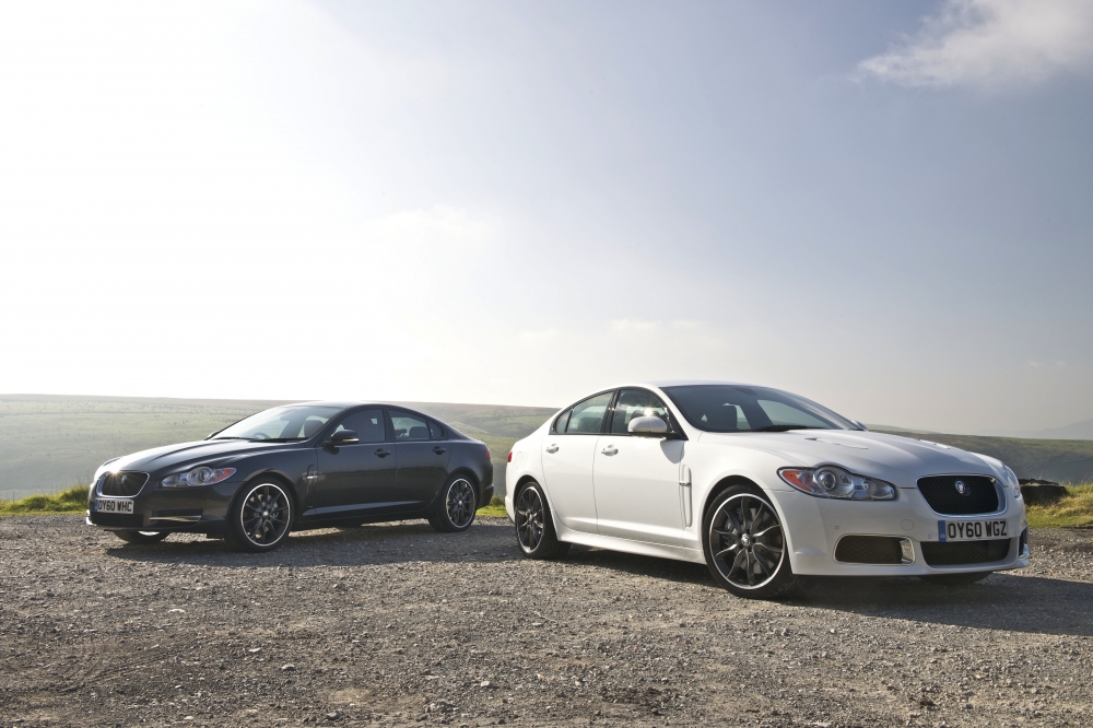 Jaguar XF z pakietem stylistycznym Black Pack