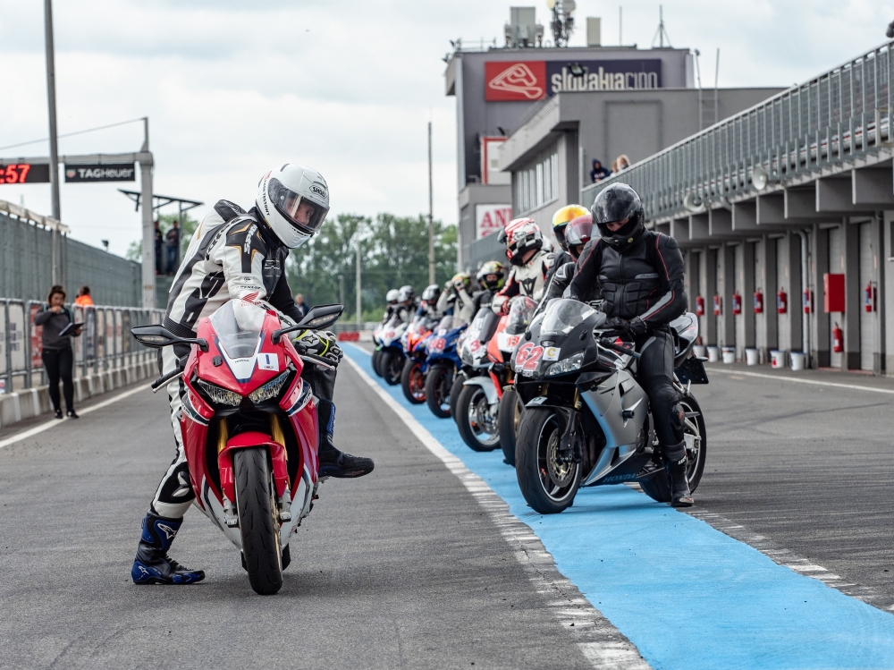 Wielki Motocyklowy Piknik na Slovakiaring i inauguracja Honda Speed&Challenge!
