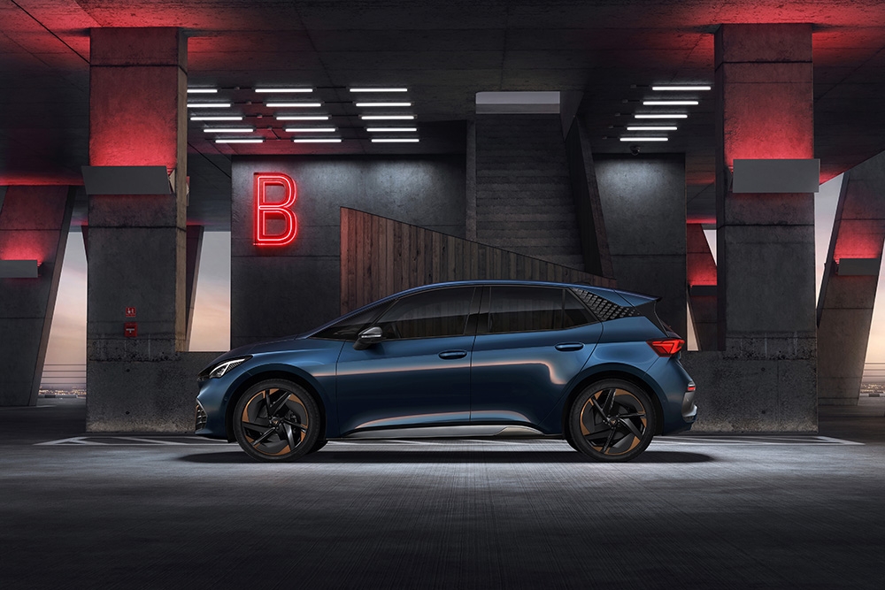 SEAT S.A. podsumowuje 2022 rok i odnotowuje znakomite wyniki sprzedażowe marki CUPRA. Do klientów dostarczono o 93% więcej pojazdów niż rok wcześniej.