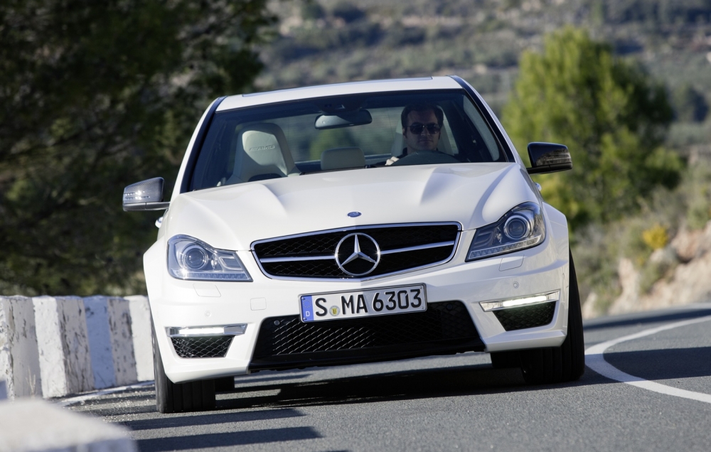 Mercedes C 63 AMG (MY2012) oficjalnie 