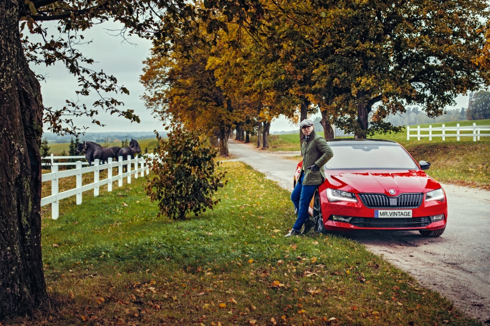 Sportowa elegancja: Skoda kręci z Mr. Vintage
