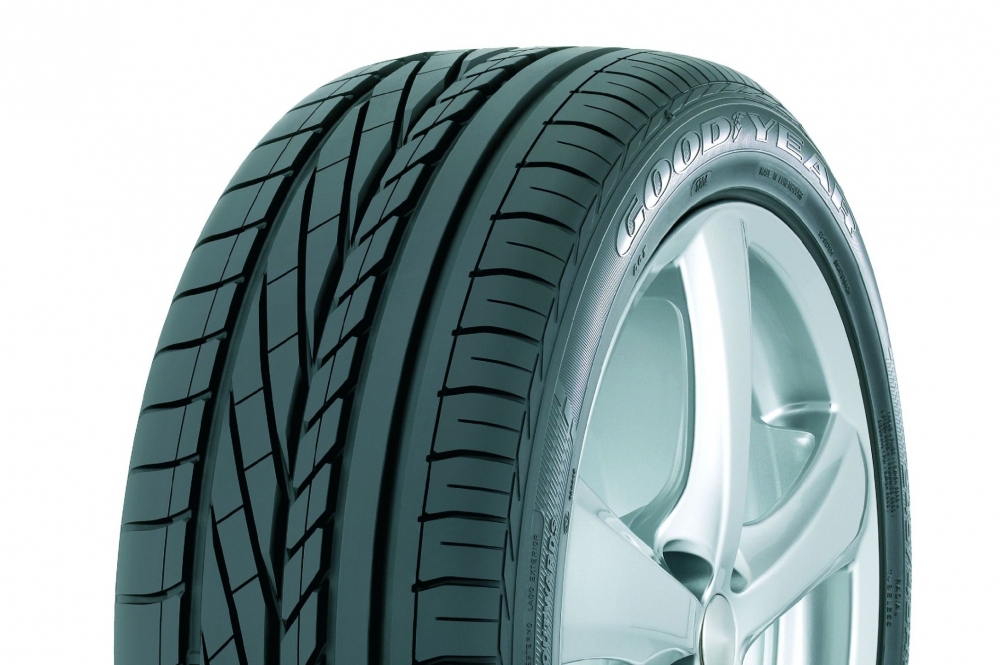 Płoną opony przed siedzibą Goodyear