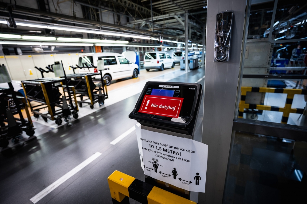 Volkswagen Poznań rozszerza działania prewencyjne w walce przeciw koronawirusowi