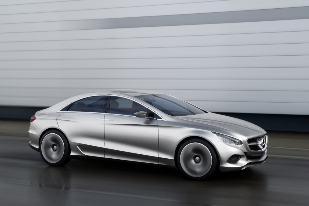 Mercedes-Benz F 800 Style - zielona limuzyna