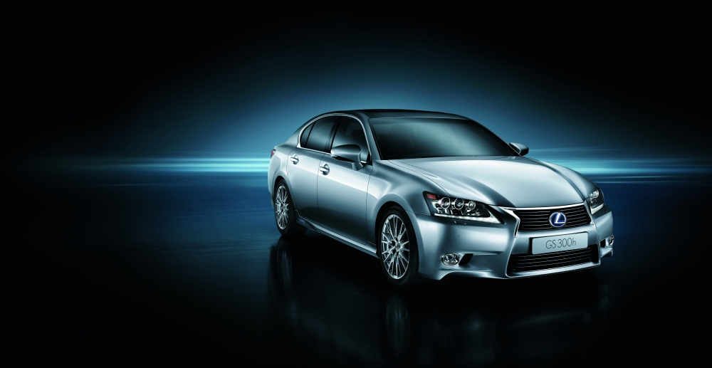 GS 300h tańszy niż GS 250!