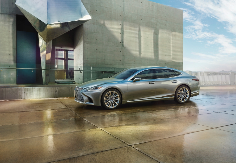 Lexus na salonie w Genewie 2017