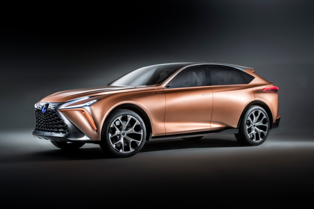 Lexus LF-1 trafi na rynek w 2021 roku?