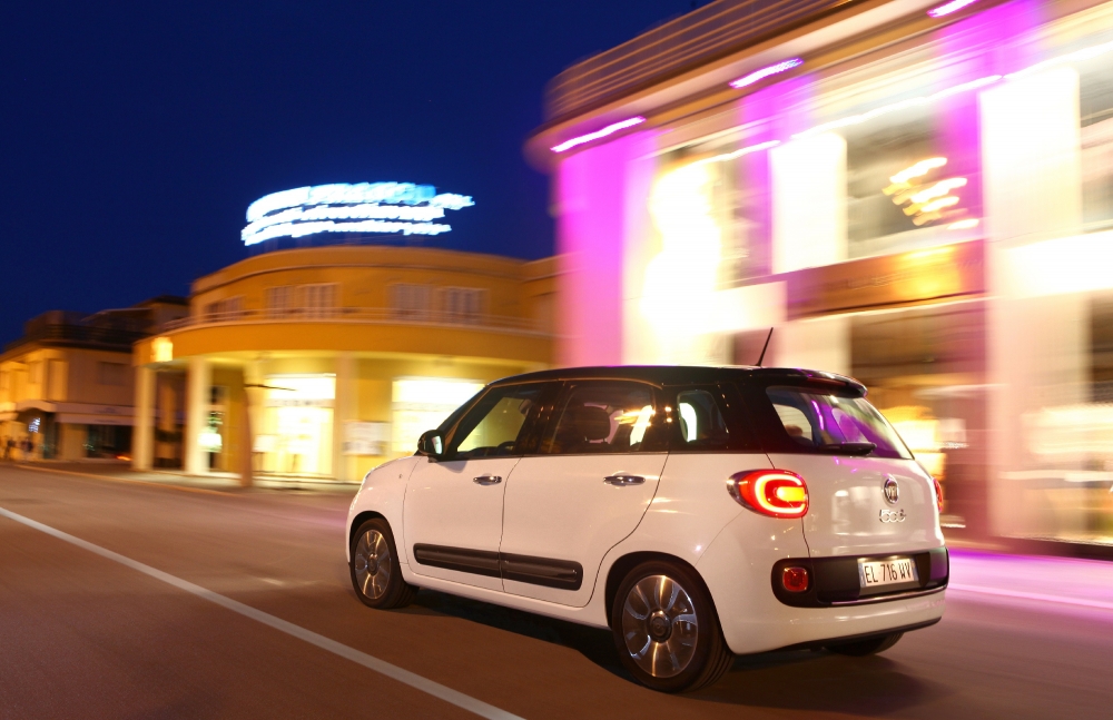 Fiat 500L: Large, Light, Loft