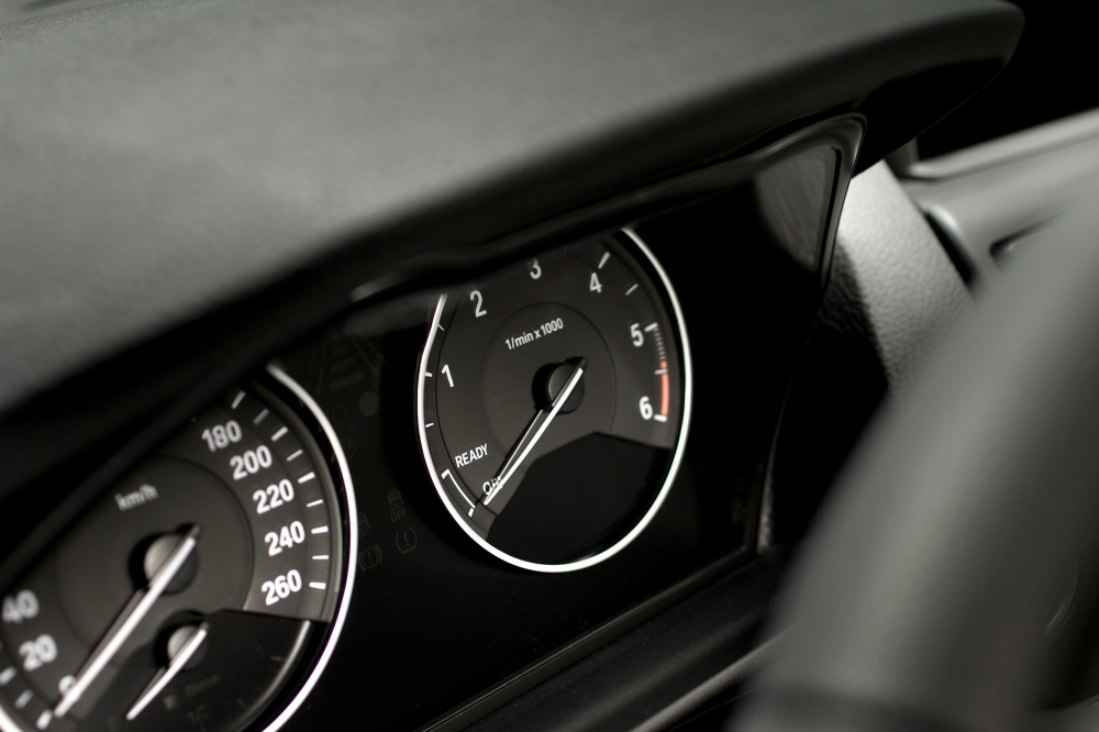 Tak brzmi nowe, 3-cylindrowe BMW