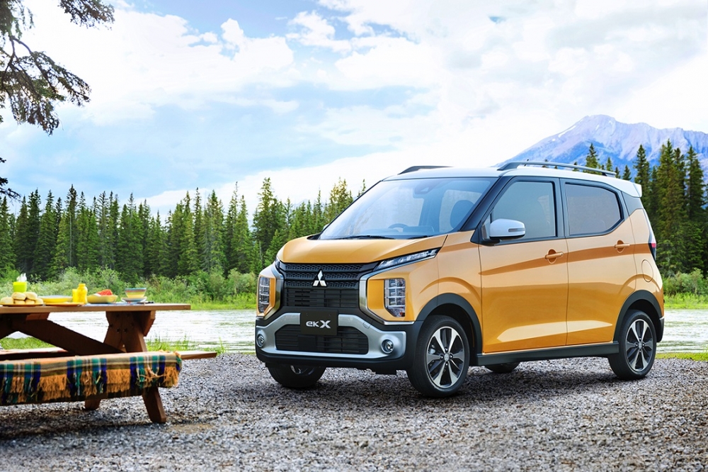 Mitsubishi z tytułem Japoński Samochód Roku COTY 2019-2020