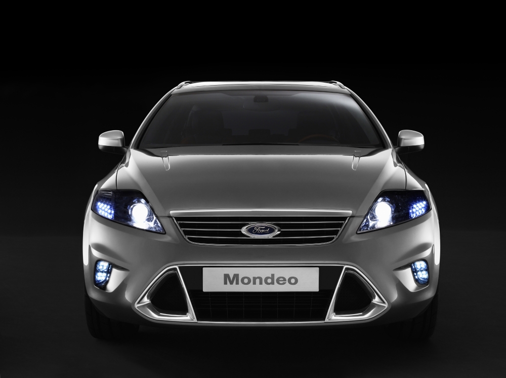 Ford Mondeo opóźniony