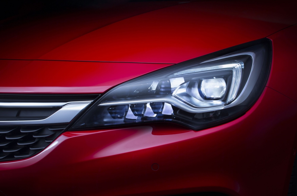 Lekki, lżejszy... nowy Opel Astra