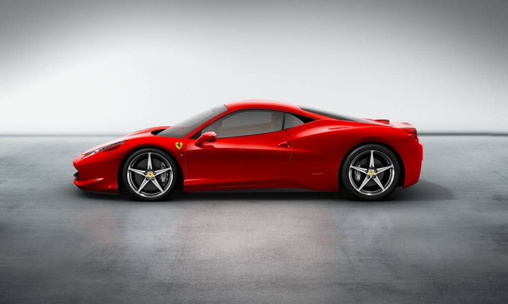 Ferrari 458 w wersji HELE debiutuje Genewie 