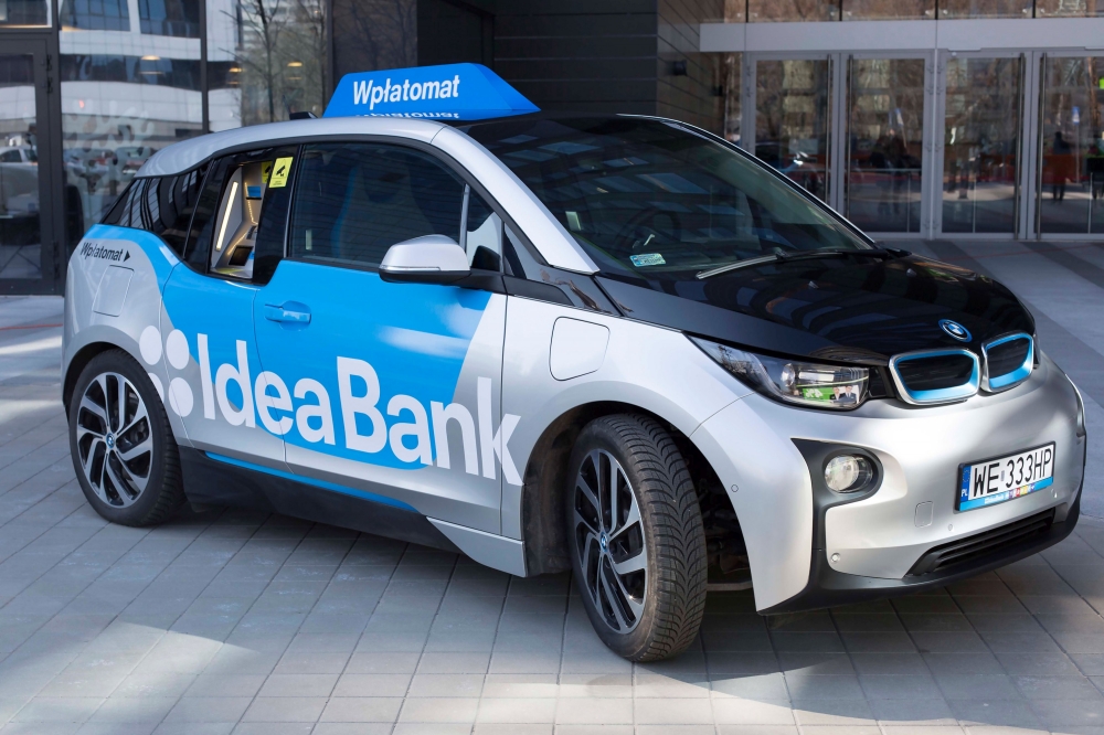 Większy zasięg przy typowo sportowym charakterze BMW (i3 będzie miało teraz jeszcze większy zasięg)