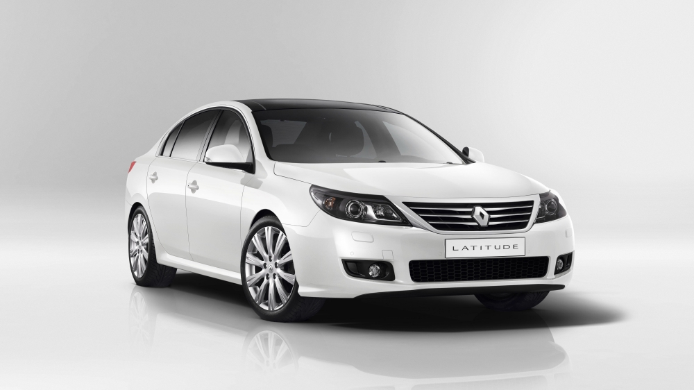 Premiera Renault Latitude