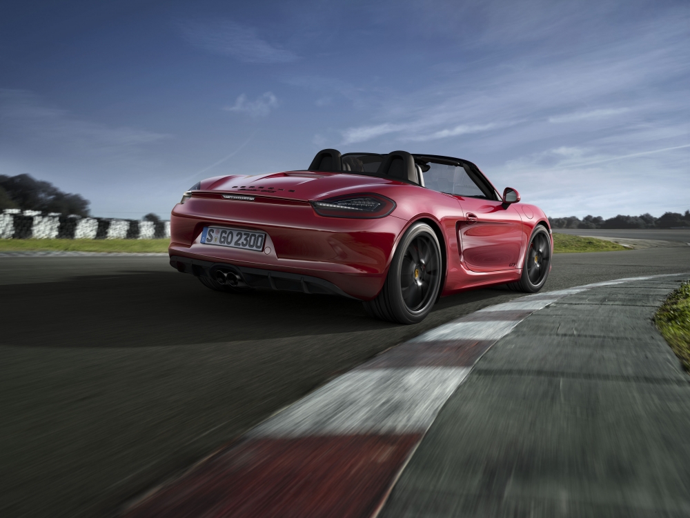 Bazowy roadster Porsche w planach
