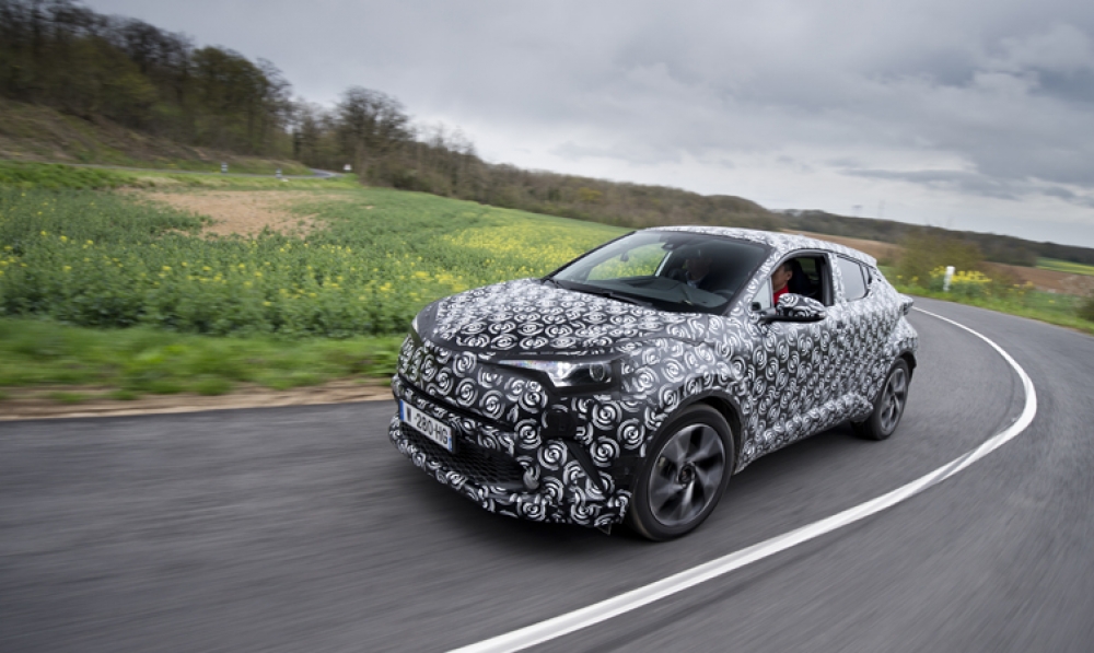 Pierwsza jazda Toyotą C-HR z jej głównym inżynierem