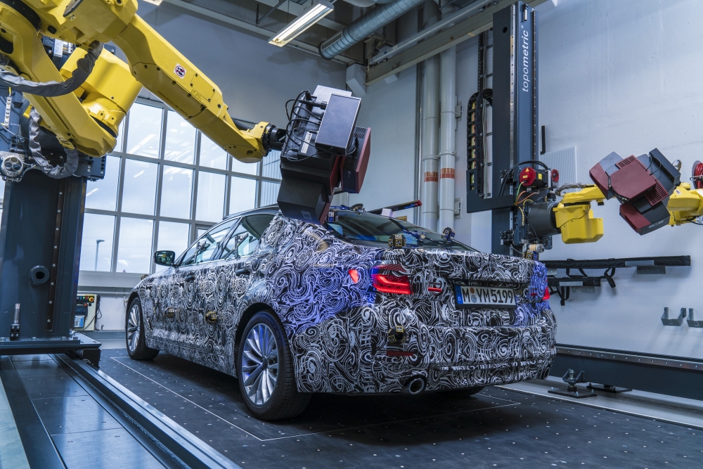 Nowy model wirtualny BMW serii 5