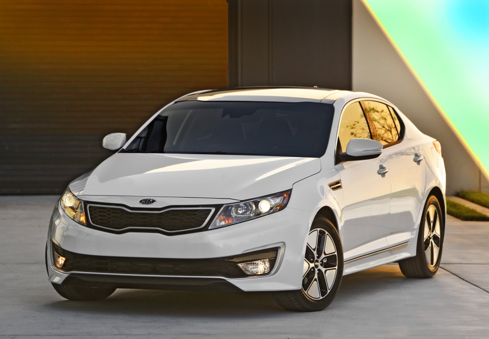 Kia Optima Hybrid - tylko w USA