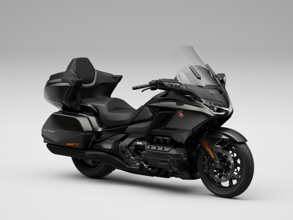 Nowe opcje kolorystyczne dla modeli CMX500 Rebel i CMX1100 Rebel oraz GL1800 Gold Wing i Gold Wing Tour