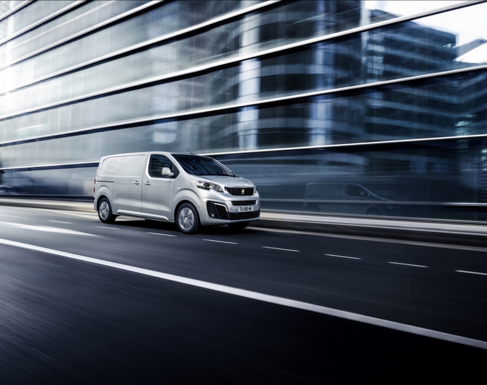 Nowe wersje PEUGEOT Experta