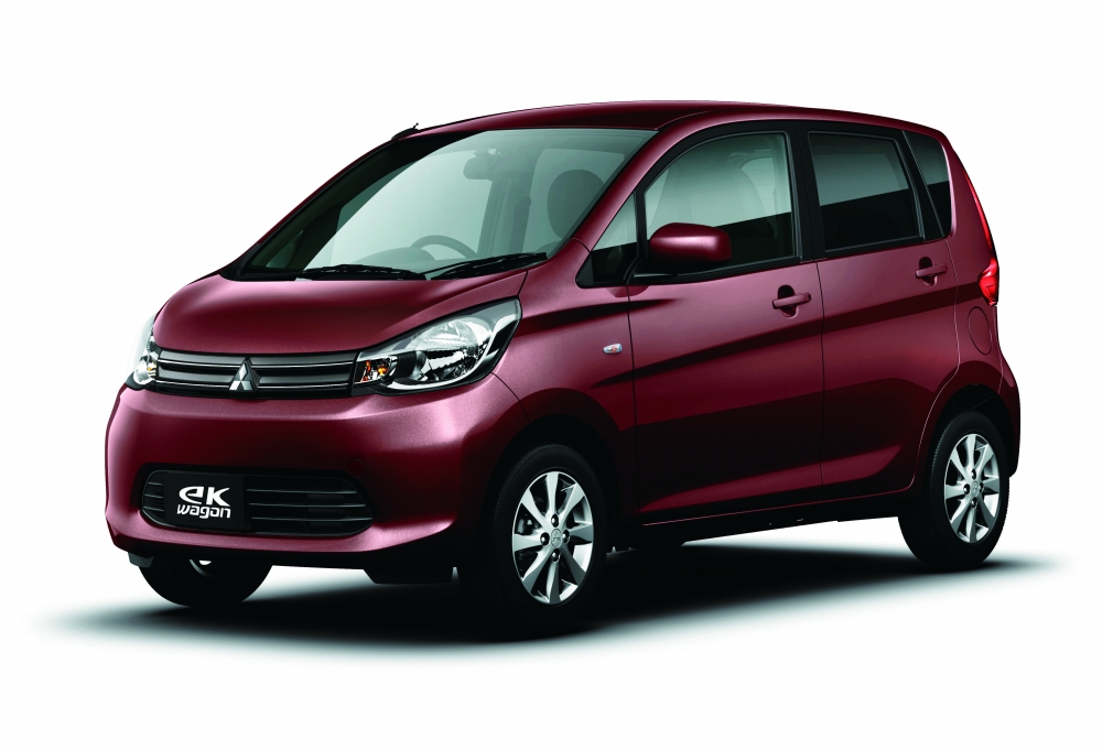Mitsubishi eK Wagon i eK Custom w sprzedaży w Japonii