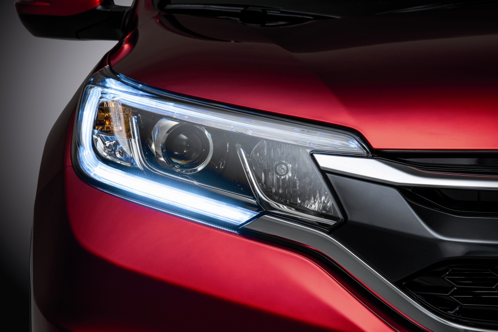 Honda prezentuje w Paryżu trzy nowe silniki z serii Earth Dreams Technology