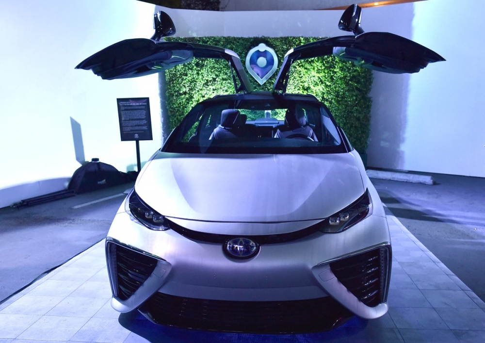 Toyota Mirai a la DeLorean
