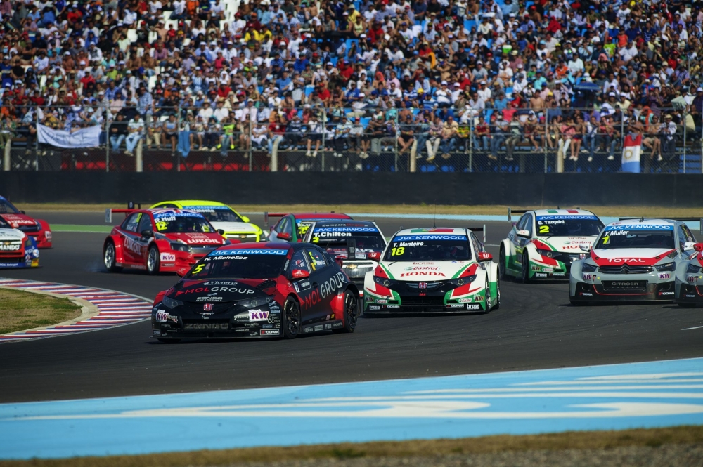 Honda Civic na podium w wyścigu FIA WTCC w Argentynie