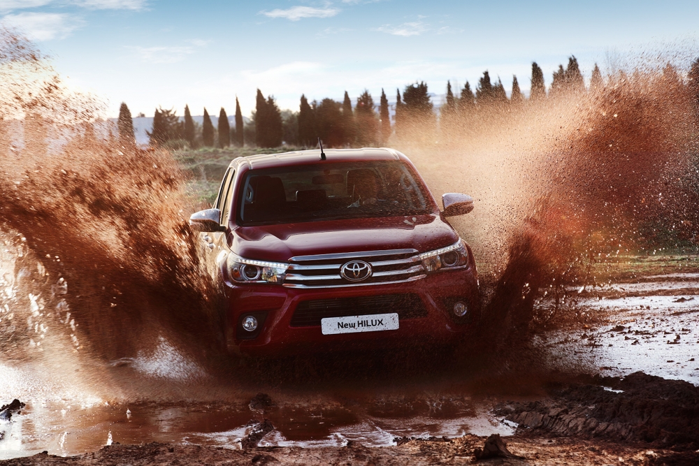 Nowa Toyota Hilux - nowa epoka w świecie pick-upów