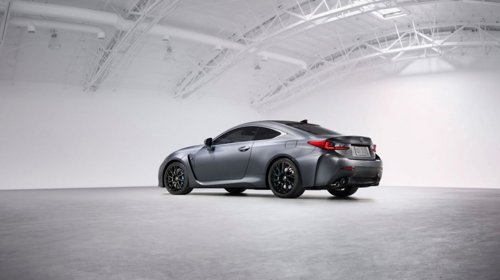 Lexus obchodzi 10 rocznicę serii F