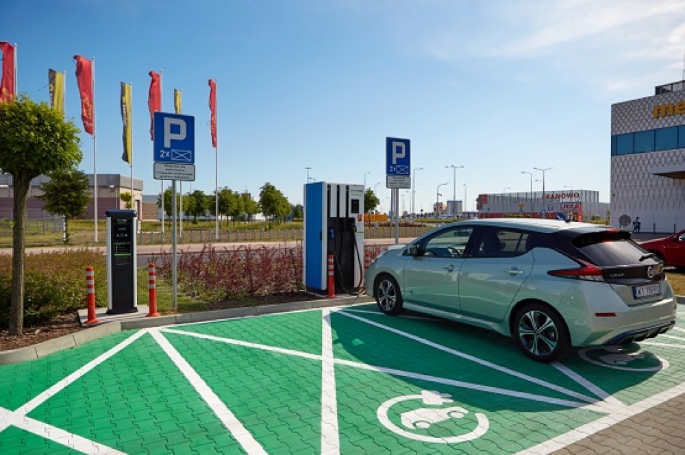 RANKING największych sieci stacji ładowania samochodów elektrycznych w Polsce
