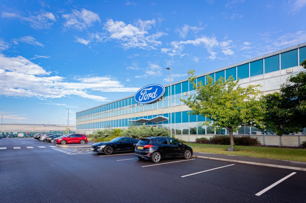 Ford zwiększa inwestycje w Halewood, co poszerzy ofertę pojazdów elektrycznych