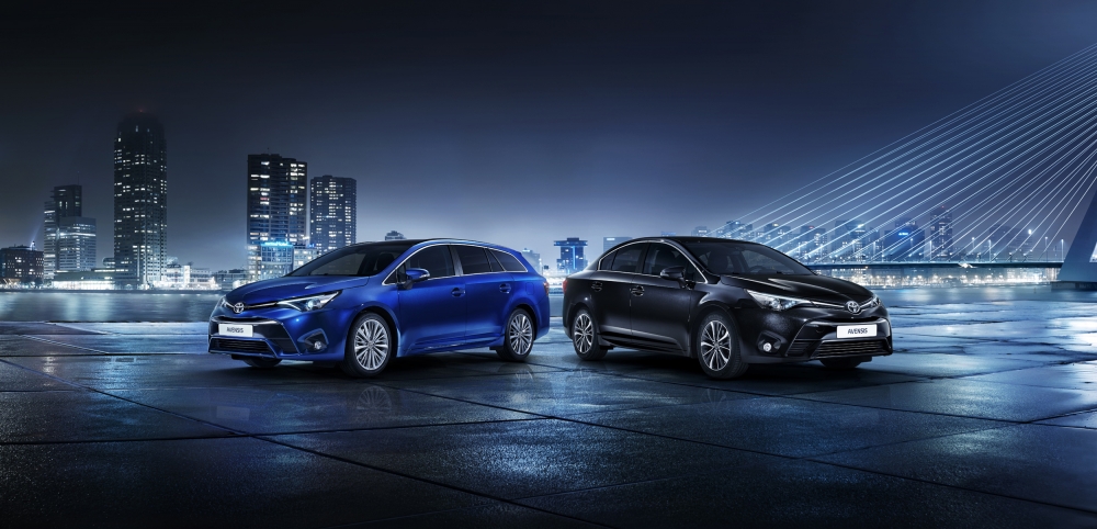 Zmodernizowana Toyota Avensis: debiut w Genewie
