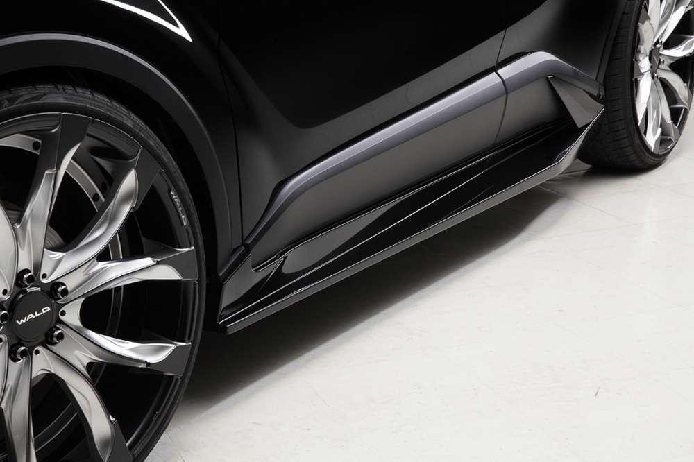 Toyota C-HR z pakietem aerodynamicznym WARD Sports Line