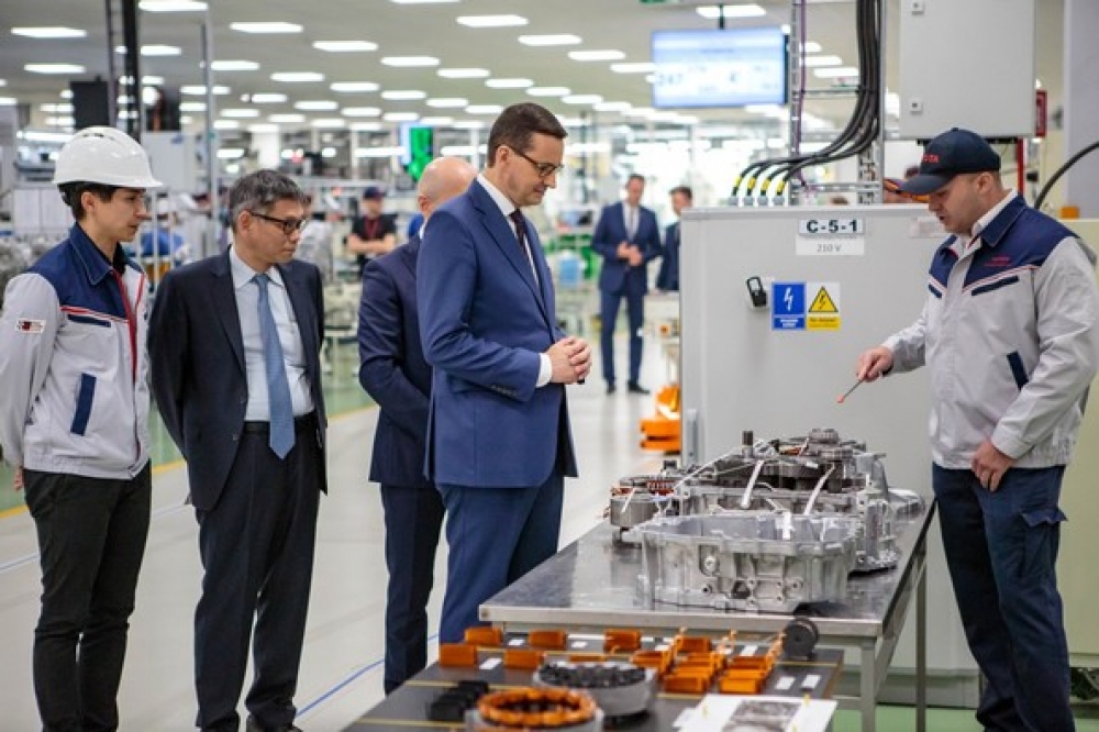Polska fabryka Toyoty podwoi produkcję elektrycznych napędów do hybryd  